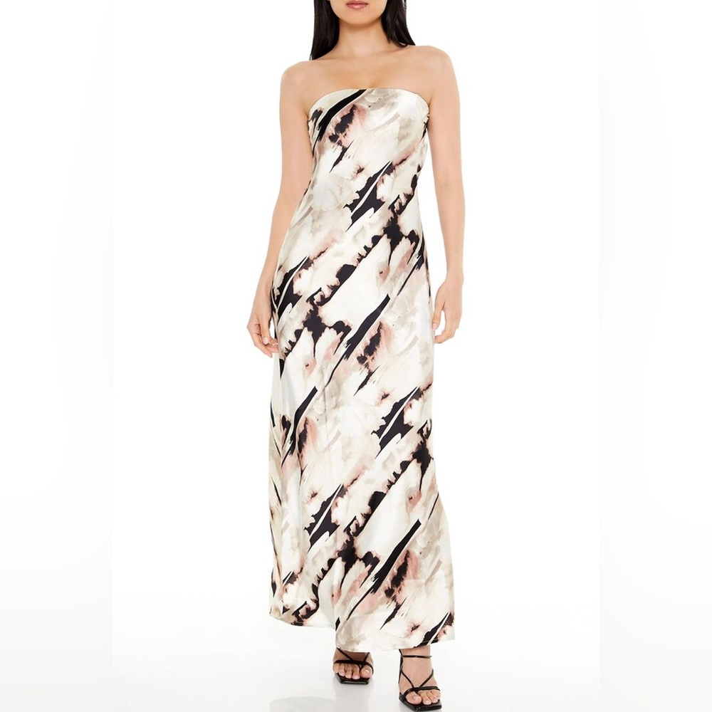 Elegant Strapless Maxi Dress